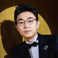 女人扒给男人爽视频